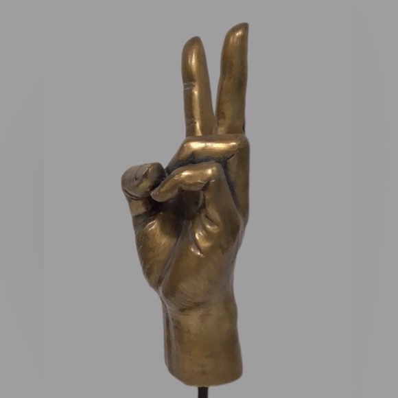 NEW VITRUVIAN Collection Peace Sign Handmade Bronze Sculpture on Base, Date 2005 - Picture 8 of 12